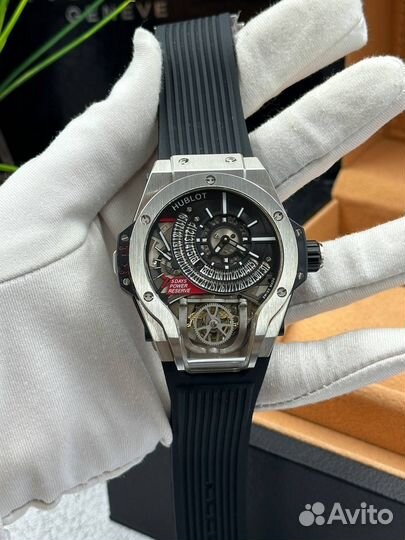 Часы наручные hublot