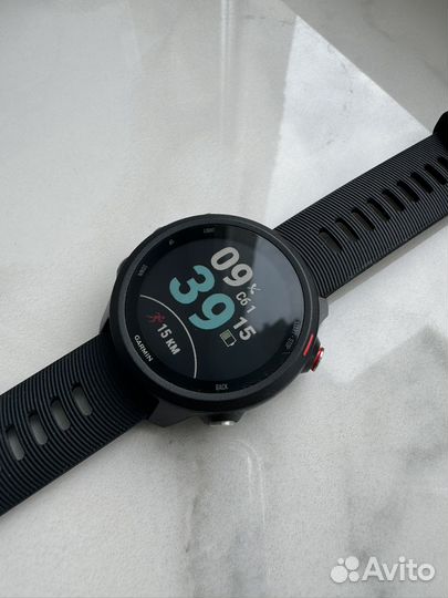 Беговые часы Garmin Forerunner 245 music