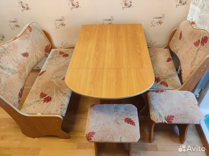 Кухонный гарнитур угловой бу