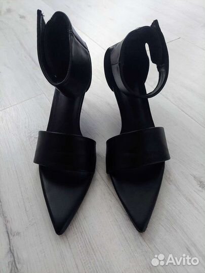 Стильные Босоножки Туфли 37