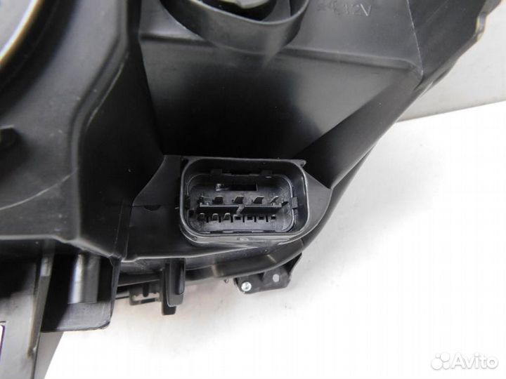 Фара правая BMW 3-Series/M3