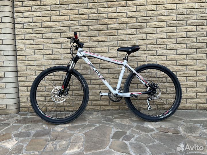 Велосипед бу Scott Scale 40