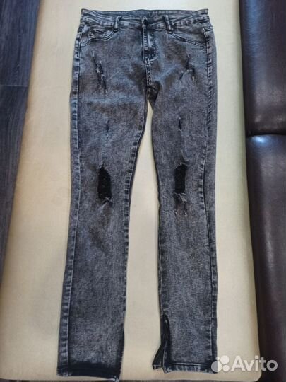 Джинсы
