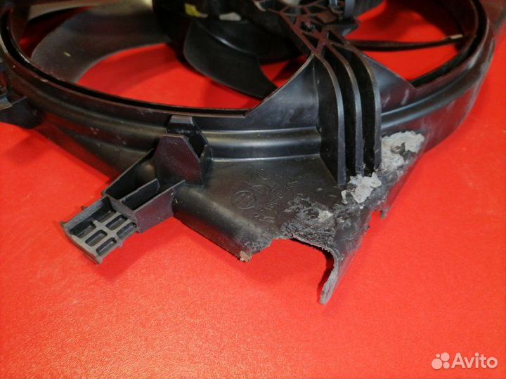 Диффузор радиатора Opel Corsa S07 A14XER 2011