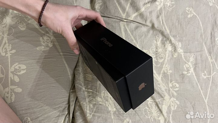 Короька от iPhone 14 pro max 256