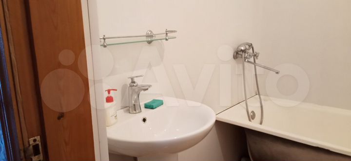 Комната 18 м² в 2-к., 2/5 эт.