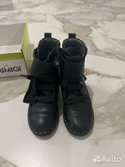 Ботинки primigi 28 размер