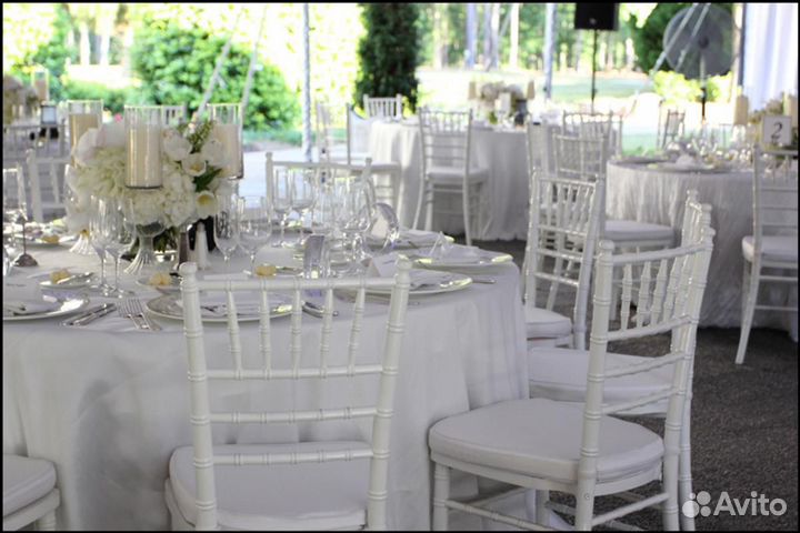 Стул Кьявари деревянный с подушкой в аренду(Белый)