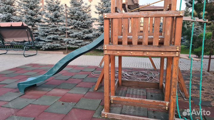 Детский спортивный комплекс уличный