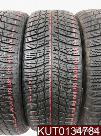 Bridgestone Blizzak LM-001 215/55 R17 98V