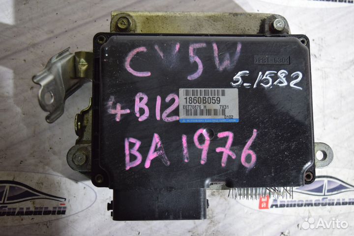 Блок управления двс c Mitsubishi Outlander CW5W 4B