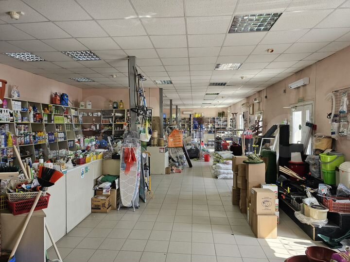 Торговая площадь, 262 м²