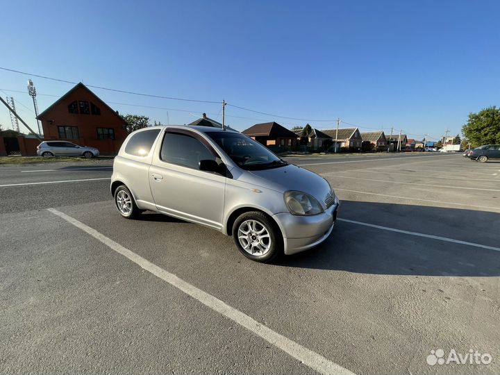 Toyota Yaris 1.3 МТ, 2000, 365 200 км