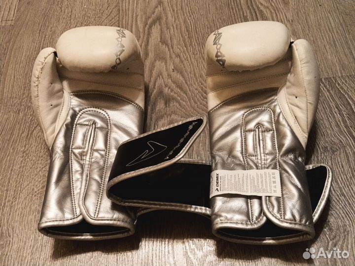 Боксерские перчатки 12 oz бу