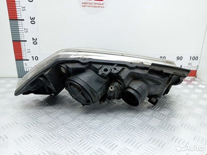 Фара передняя для Renault Megane 2 8200412741