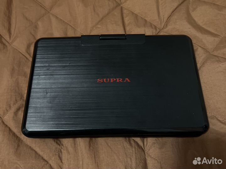 DVD плеер Supra