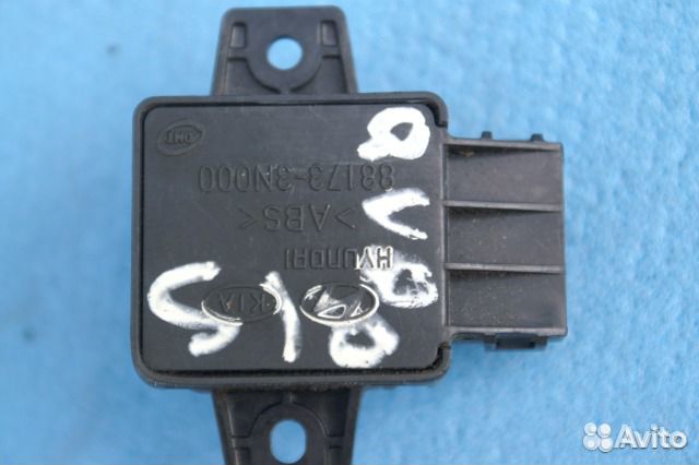 Kia Quoris 2012-2018г кнопка