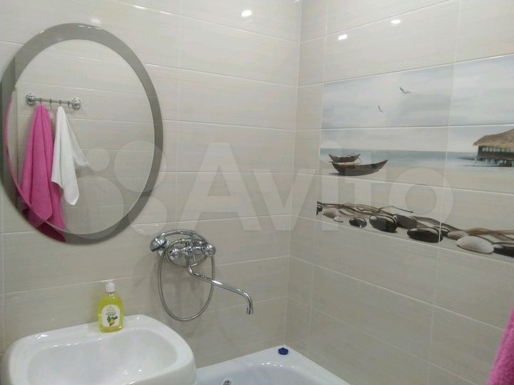 1-к. квартира, 42 м², 2/9 эт.