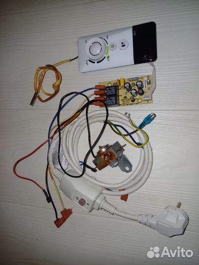Водонагреватель Electrolux IQ 2.0