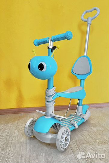Новый, в коробке, детский 3-колесный самокат