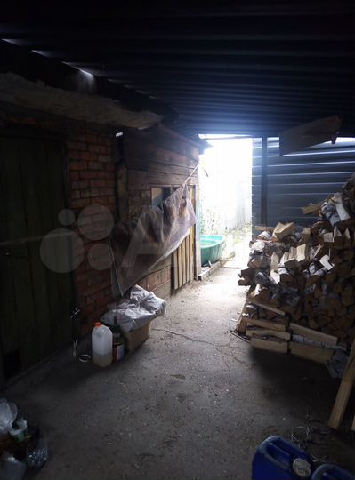 Дом 32 м² на участке 6 сот.