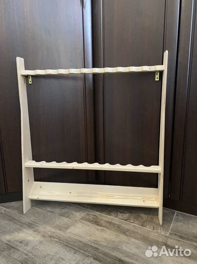 Подставка для хранения удочек пристенная