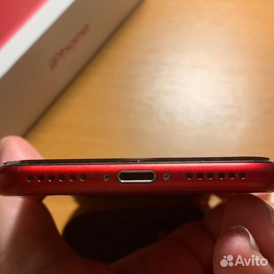 Телефон iPhone 8 64 gb
