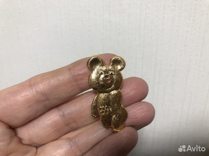 Значок олимпийский мишка