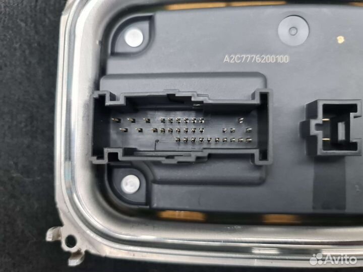 Блок управления правой фары Mercedes W213 рест