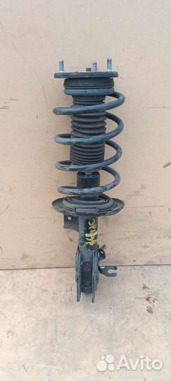 Амортизатор перед правый Mazda 6GJ.Оригинал