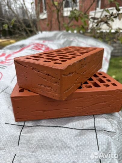 Кирпич облицовочный Braer красный