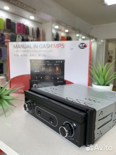 Магнитола с выдвижным экраном Mp5 (новая,гарантия)