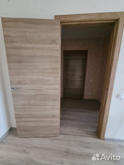 Межкомнатная дверь