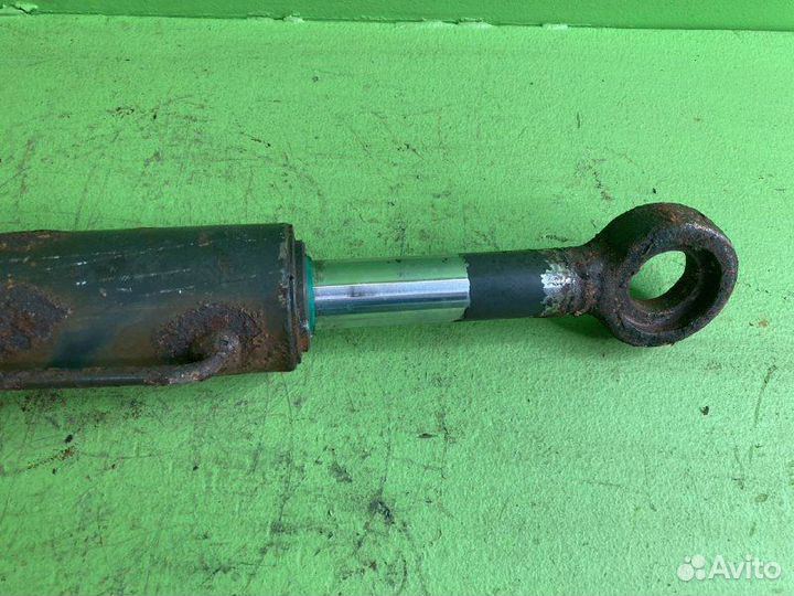 Цилиндр подъема кабины mercedes-benz actros MP II