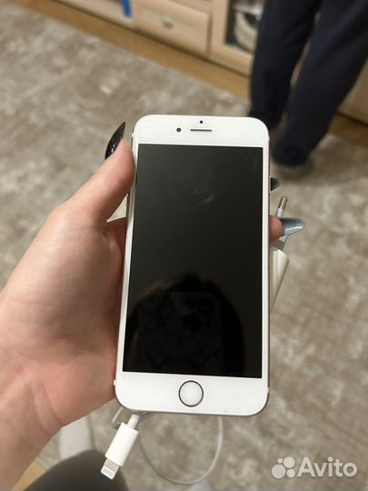 iPhone 6S, 32 ГБ