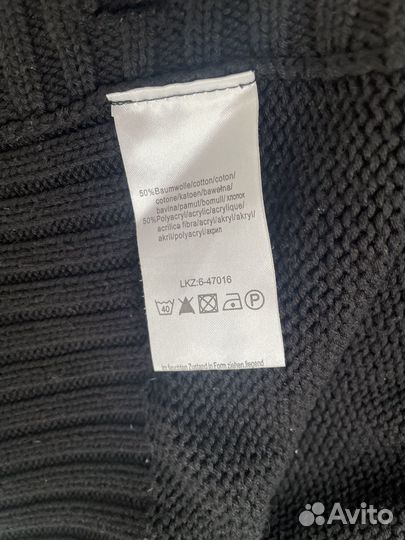 Жилетка черная