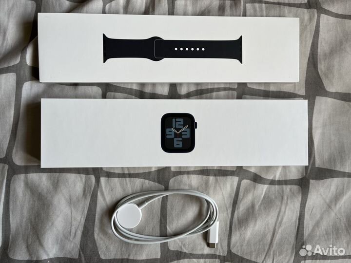 Apple Watch SE (2nd Gen) 40mm A2722