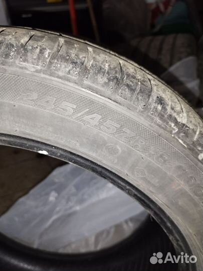 Westlake SA37 245/45 R18 и 265/35 R18