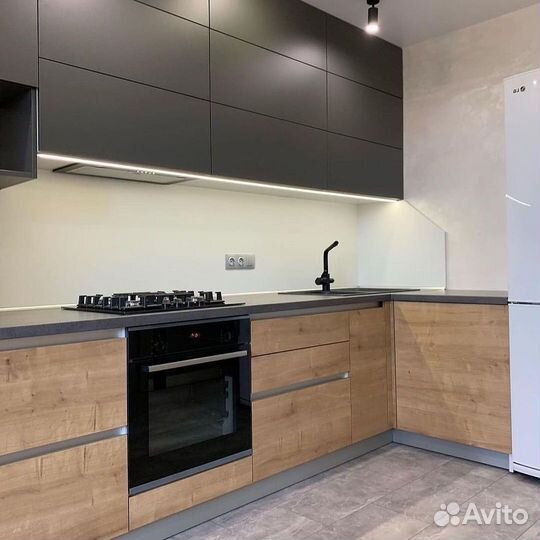 Кухни на заказ. Своё производство