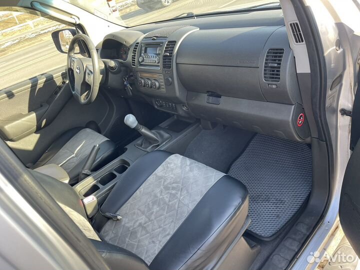 Nissan Navara 2.5 МТ, 2008, 281 510 км