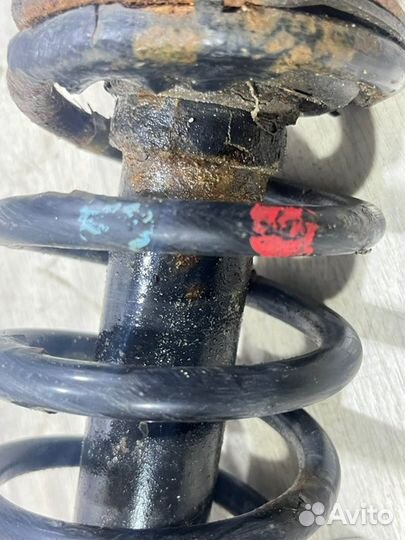 Амортизатор задний Mitsubishi Lancer седан 4G18