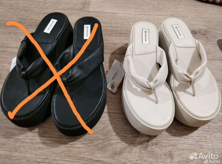 Шлепанцы Stradivarius 37(беж), 39(черн) Новые.Брак