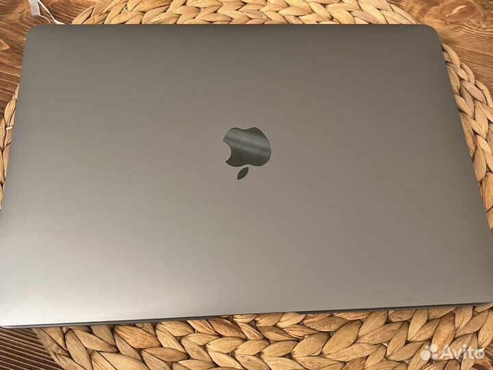 Apple MacBook Air 13 2022