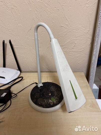 Лампа настольная