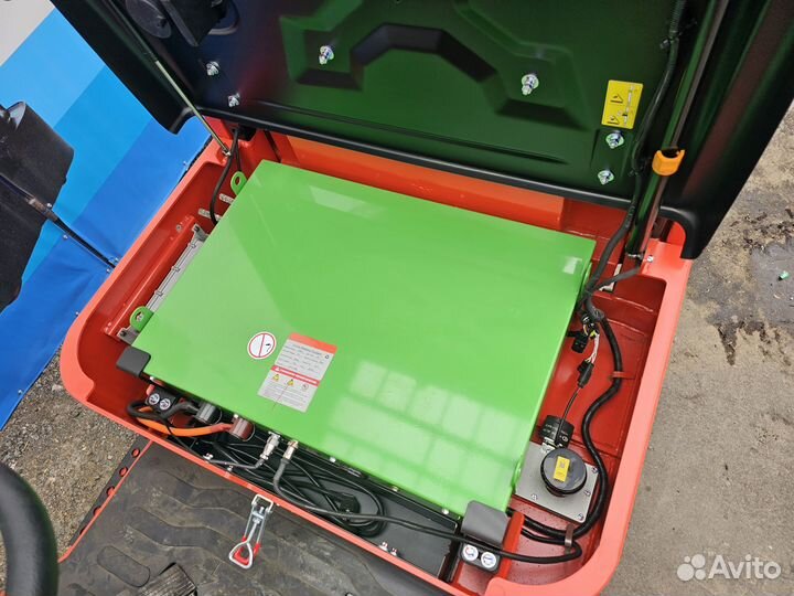 Вилочный погрузчик EP Equipment EFL181, 2023