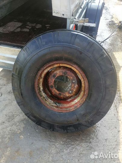 Колесо на комбайн нива