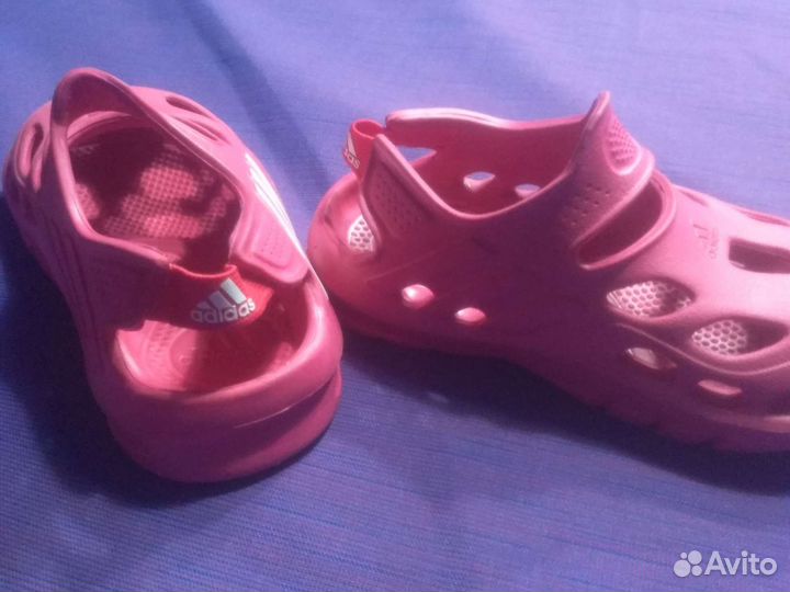 Сланцы adidas
