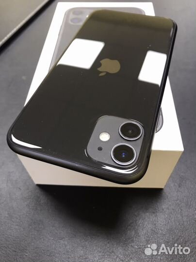 iPhone 11, 64 ГБ