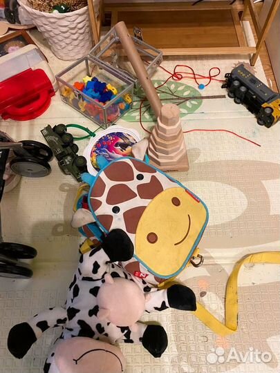 Детские игрушки и вещи, коробка