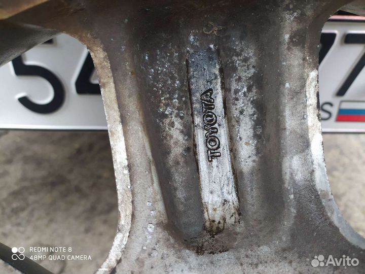 Запасное колесо Toyota RAV4 r16